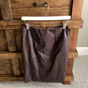Ann Taylor size 2 faux leather skirt